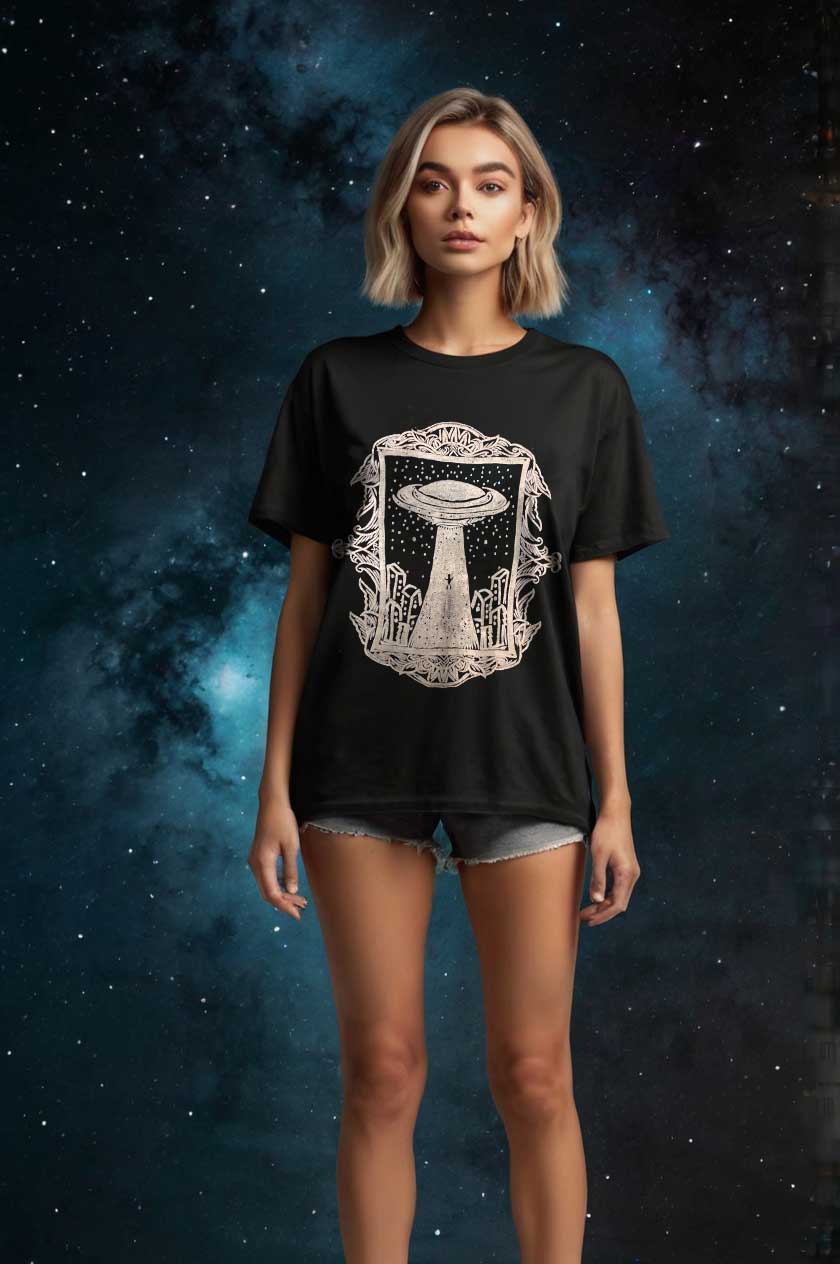 UFO Engraving Ornament Embroidered Artwork Half Sleeve T-shirt For Women