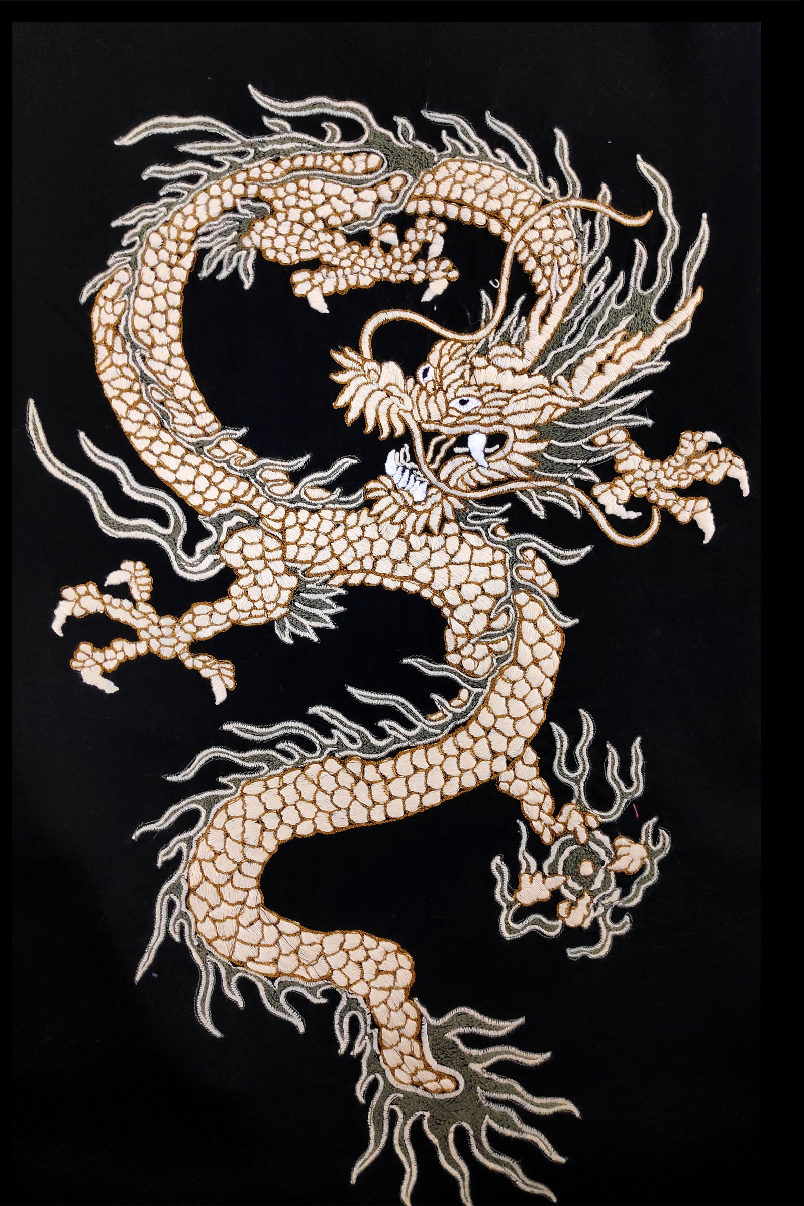 Embroidery dragon online